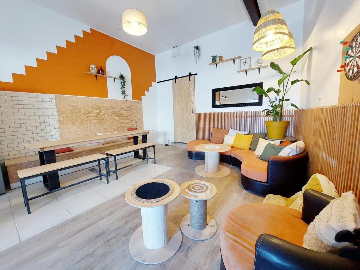 Coast - Utopy Hostel Биарриц Экстерьер фото