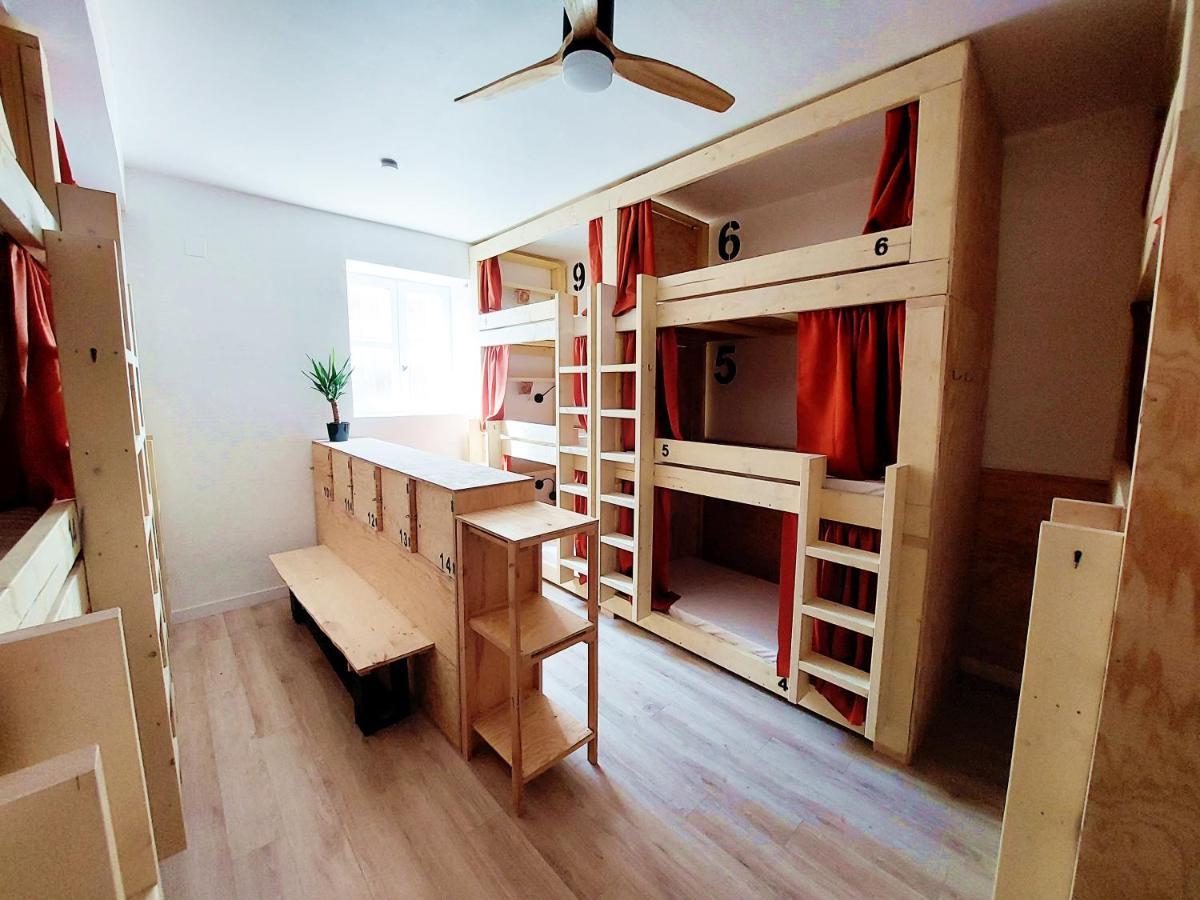 Coast - Utopy Hostel Биарриц Экстерьер фото