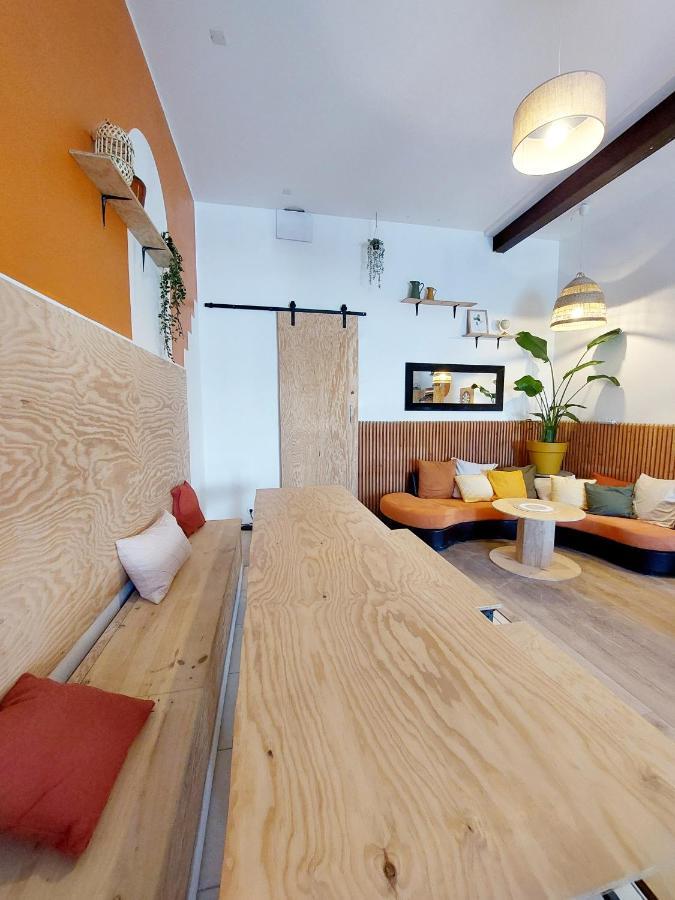 Coast - Utopy Hostel Биарриц Экстерьер фото