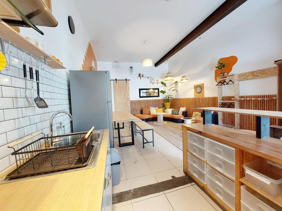 Coast - Utopy Hostel Биарриц Экстерьер фото