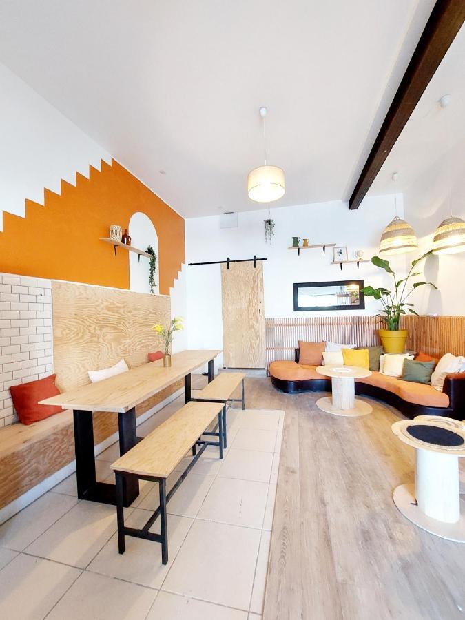 Coast - Utopy Hostel Биарриц Экстерьер фото